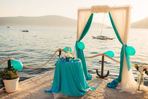 Custom Pergola Systems for Patios, Gardens, and Rooftop Spaces